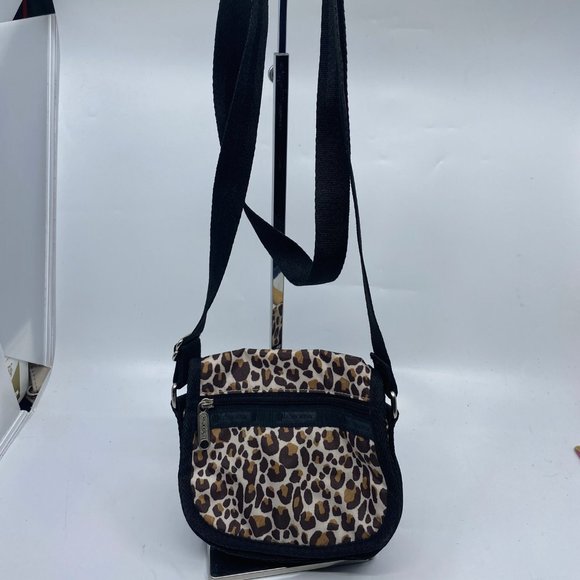 LeSportsac Leopard Fabric Long Strap Wristlet - Picture 1 of 10